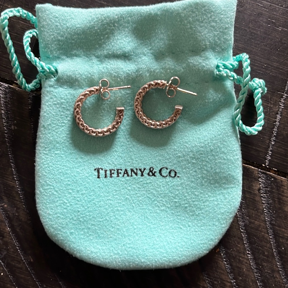Tiffany somerset earrings